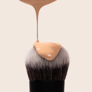 Youngblood Luxe Makeup Brush - Skin Perfecting Foundation YB16
