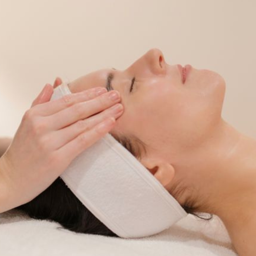 Focus on Skin Facial