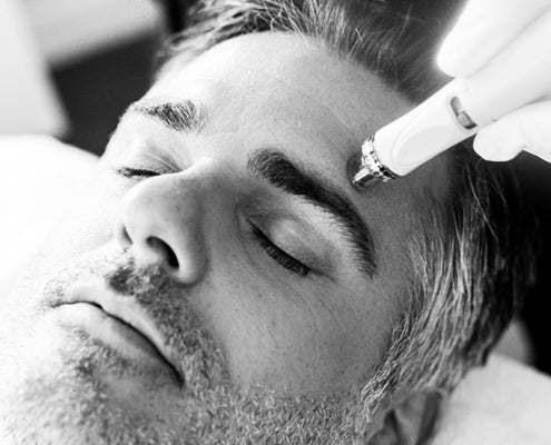 Men's facial treatment